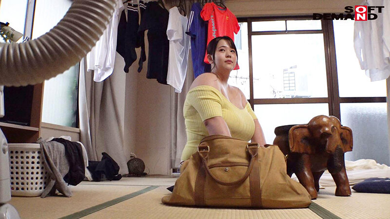 東京へ遊びにきた叔母があまりにもムチムチで…我慢できなかった真夏の6畳間 肥えた身体を貪り尽くした、肉と汗に溺れて息も出来ない性交 荻野ちひろ 画像13