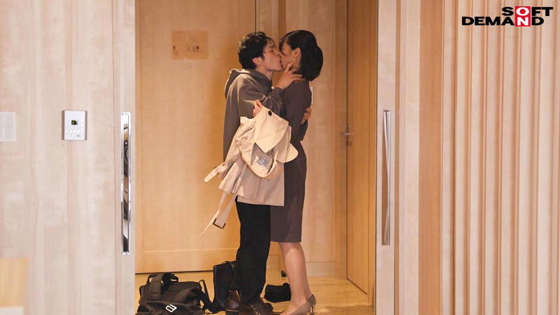 SDNM-505 第 5 部分 - 62 分钟