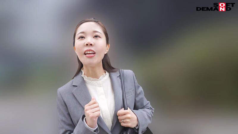 都内保険会社で働くFカップ若妻ファイナンシャルプランナー 三上咲 32歳 第2章 仕事中にヤリまくる絶頂不倫密会 8枚目