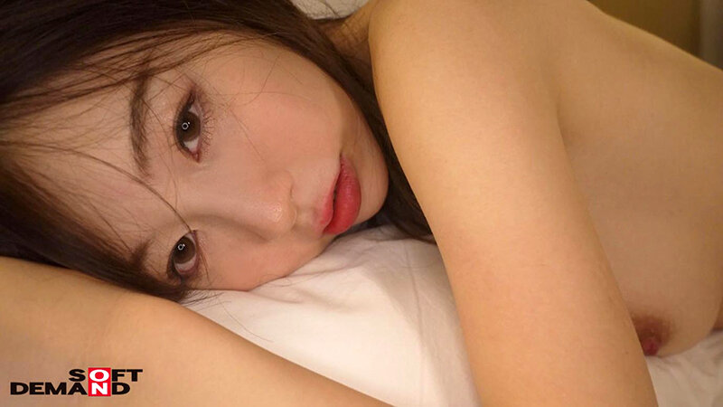 お爺ちゃんお婆ちゃんが大好きで介護士になったニコニコ奥さん 坂井千晴 30歳 第5章 「夫以外の人とするのは、初めてです…」ペニスを優しく包み込む 膣内の感触 痙攣が暫く止まぬ程 過去最高にイキ果てた 待望の初中出し 画像18