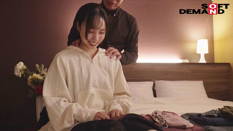 こどもたちの自慢になるような笑顔を絶やさないママでいたい 藤原真帆 30歳 第5章 出張中の旦那に内緒で泊まりで撮影 温泉施設でゆっくりしてもらうはずが「観光よりも早くセックスしたい 」朝から晩まで中出し三昧の一泊不倫デート 画像6
