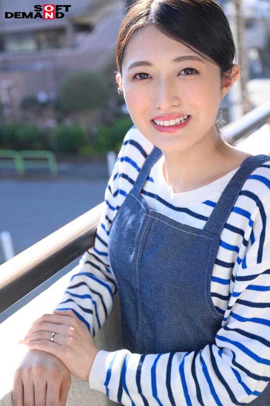 「人の役に立つことが大好き」こども食堂でボランティアに従事。料理が得意なお漏らし奥さん 足立美緒 30歳 最終章 「中に出されるなんて何年ぶりだろう」旦那以外の男と生SEXに溺れて行く5日間 自宅不倫中出しの記録 画像2