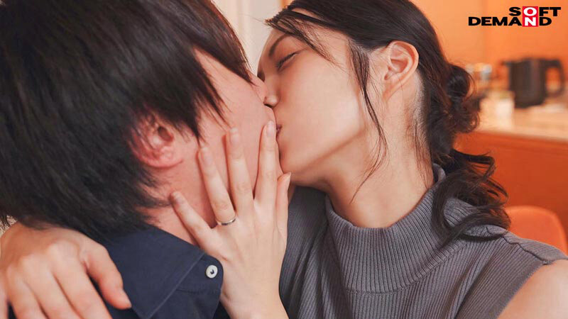 根っからの明るさで職場の絵画スクールはいつも笑顔で溢れてる 今村由美 34歳 素人人妻がAV初出演 画像11