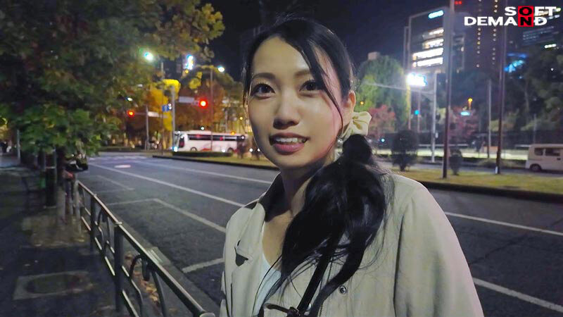 根っからの明るさで職場の絵画スクールはいつも笑顔で溢れてる 今村由美 34歳 素人人妻がAV初出演 画像17