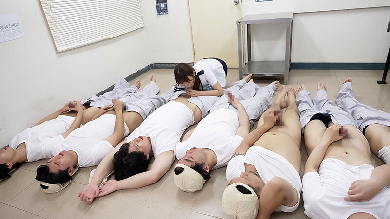 「性犯罪撲滅治療院」 異常性欲犯罪ち〇ぽを、女性看守・Kさんが冷徹指導します 14枚目