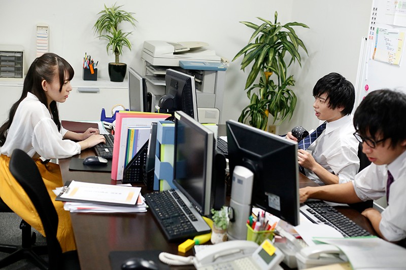 SILK-132 パート 1 - 30 分