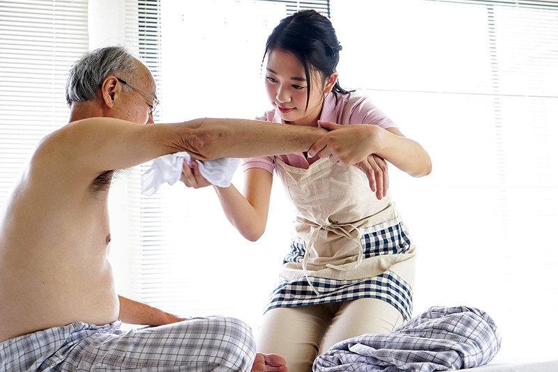 STAR-841 第 3 部分 - 70 分钟