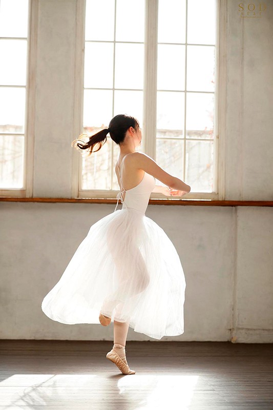 STARS-361 第 3 部分 - 48 分钟