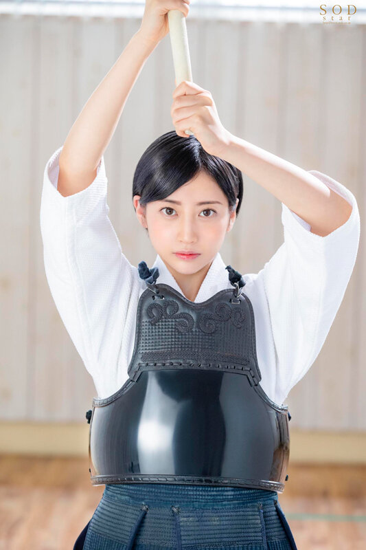 STARS-530 第 15 部分 - 156 分钟