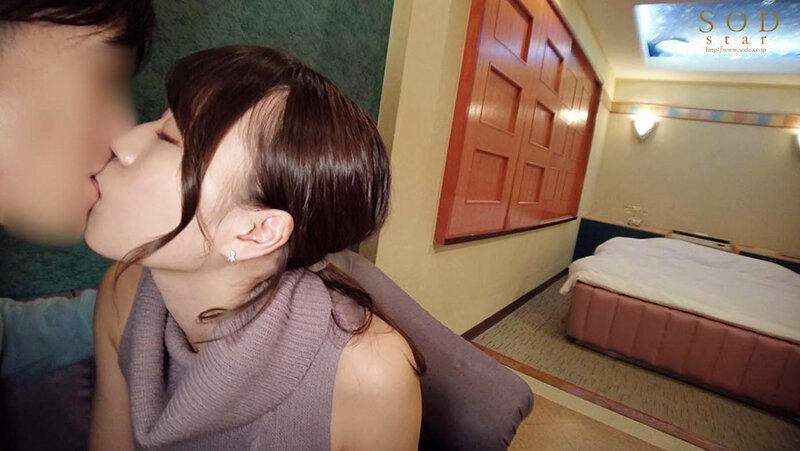 STARS-557 第 6 部分 - 65 分钟