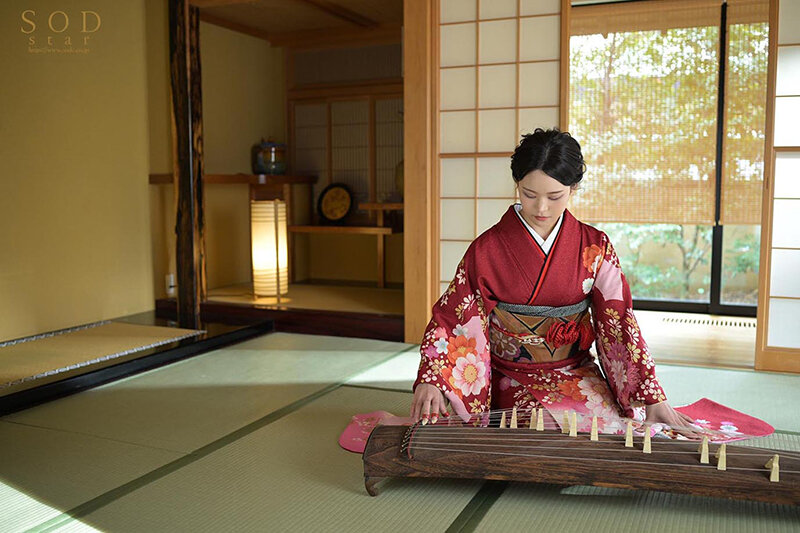 STARS-600 第 12 部分 - 173 分钟