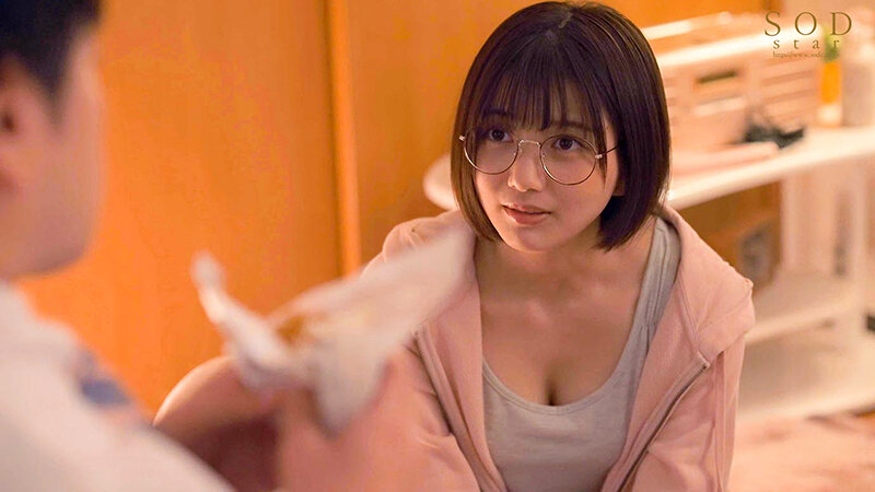 STARS-827 第 3 部分 - 44 分钟