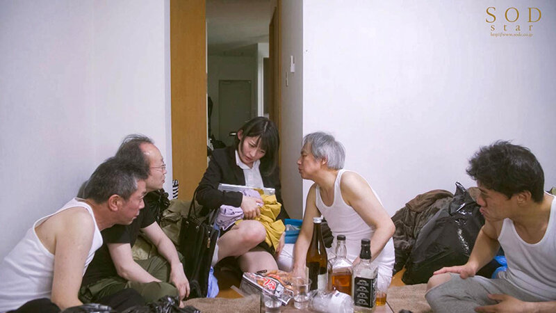 上京してルームシェアした部屋は汚いおやじの住む汚部屋でした…汚なおじさんに犯●れて感じちゃった私は最低ですか? 宮島めい 画像2