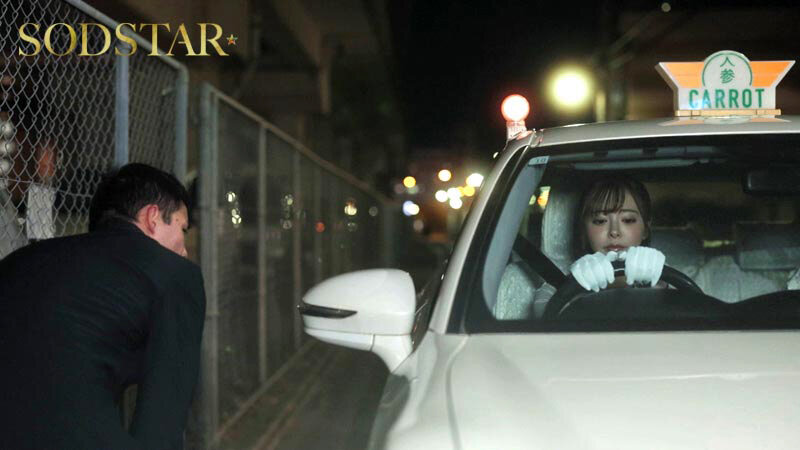 歓迎会で泥〇した入社初日の夜、帰りに乗車したタクシー運転手が介抱してくれて…仕事の愚痴を聞いてもらいながら業務中時短SEXで性欲も満たす最高の関係になった。小倉由菜 画像6
