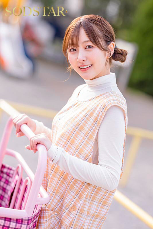 息子が通う保育園の美人先生と妻子が実家に帰省中に自宅密会をして1週間ヤリまくった自宅密会で絶倫不倫セックス 青空ひかり 2枚目