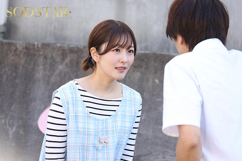息子が通う保育園の美人先生と妻子が実家に帰省中に自宅密会をして1週間ヤリまくった自宅密会で絶倫不倫セックス 青空ひかり 4枚目