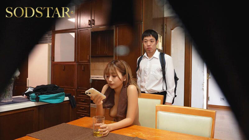 家では裸族なテニス部の姉を隠し撮りし続けて4 年 バレた勢いでH させてとお願いした日から親に内緒の関係が始まりました 星乃莉子 画像3