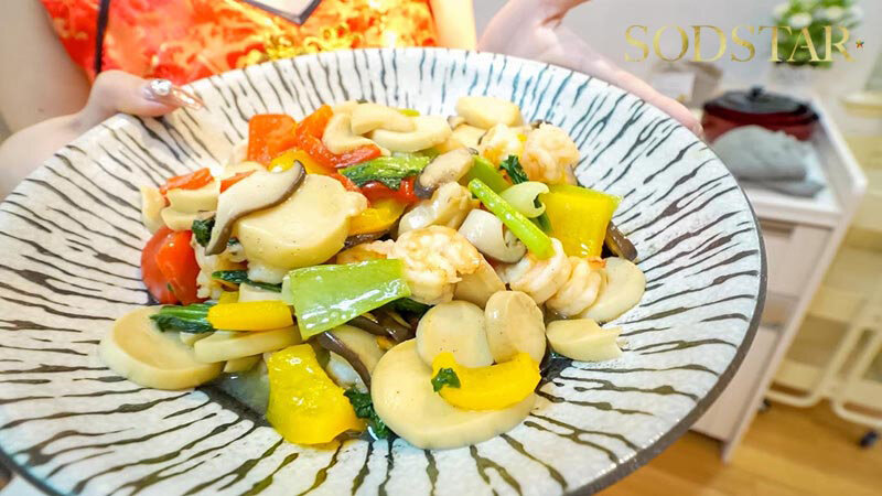 一軒家に男女2人っきり、性欲剥き出しで何度も身体を重ねた巣ごもりハメ撮り中出しSEX！渚恋生 画像5