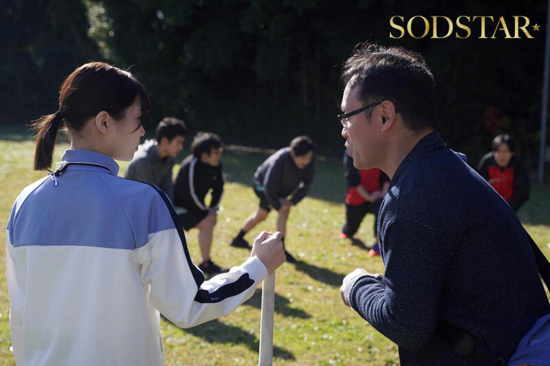 【スパルタ射精管理】陸上大会優勝チームに密着。某校急成長の秘密は厳しい指導と徹底した性処理カリキュラムにあった！ 唯井まひろ サンプル