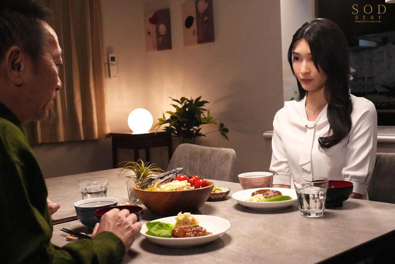 夫の葬儀翌日からクズ義父に狂いそうなほど、無理矢理孕ませ中出しされる未亡人 本庄鈴 画像10