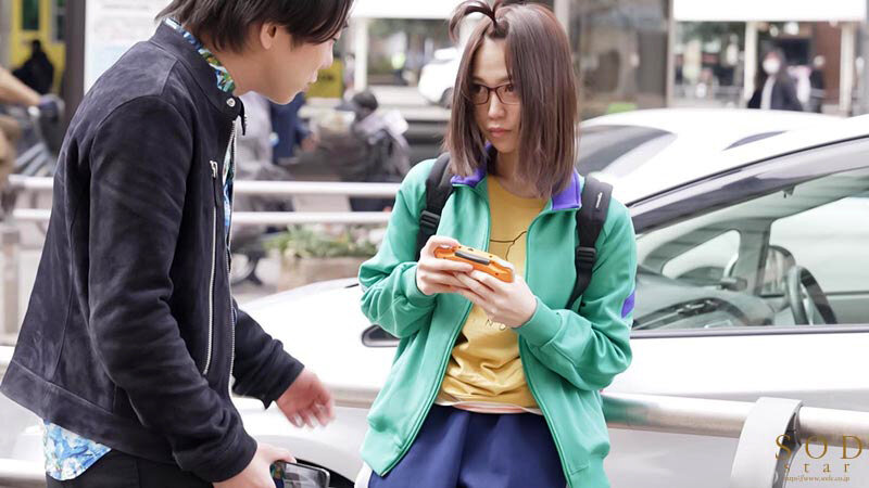 アラサー喪女ニート3 悪い男にナンパされた!ホスト風イケメンにホイホイついていったら、その仲間たちに干物マ×コをタライ回しにされちゃった。天宮花南 画像4