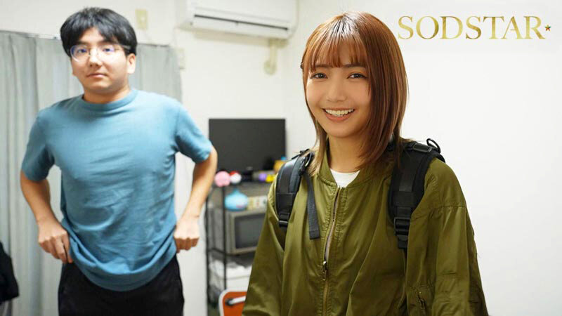 【数量限定】射精を我慢出来たらご褒美にごっくん!悩める男性5人のお宅に突撃訪問‘早漏改善ツアー’のはずが精飲大好き莉子ちゃんは暴発汁も全部飲んじゃいました 星乃莉子 パンティと写真セット 画像3