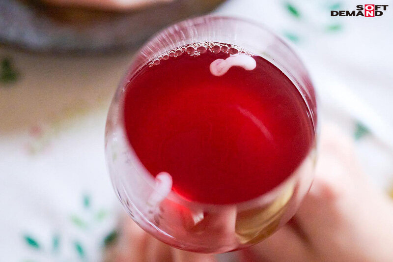 SUWK-010 第 17 部分 - 142 分钟