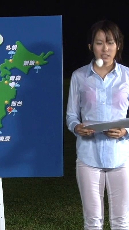 サンプル-【スマホ推奨】お天気お姉さんがゲリラ豪雨で下着が透け透け それを見ていて勃起したヤジ馬に雨の中ヤラれた。