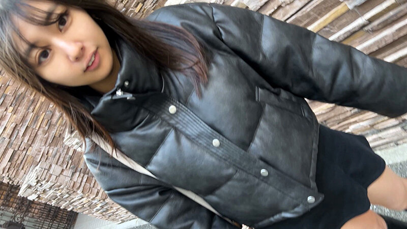 【むちむち美尻のエチチ美女がノリノリP活！！】【つぶらな瞳で反応見てチクなめ攻め】【フェラ1抜き正常位で騎乗位で中出し！！】スレンダーモデル級スタイルのエロ娘に3発抜かれてしまって件！！ 片寄しゅうか_0