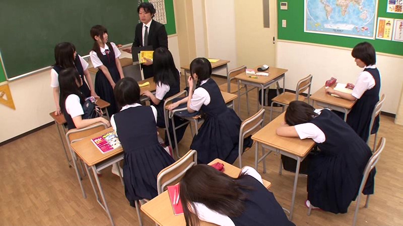 VANDR-116 第 1 部分 - 30 分钟