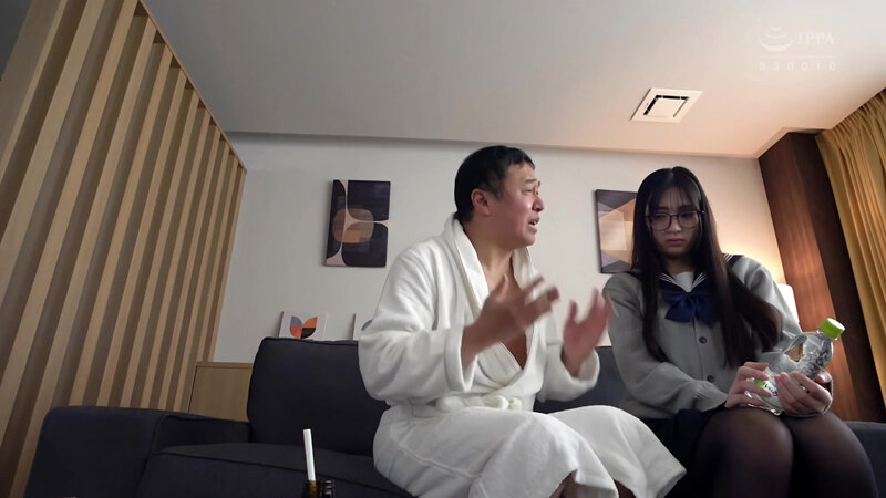 娘に喰わせてもらってます。 永野鈴