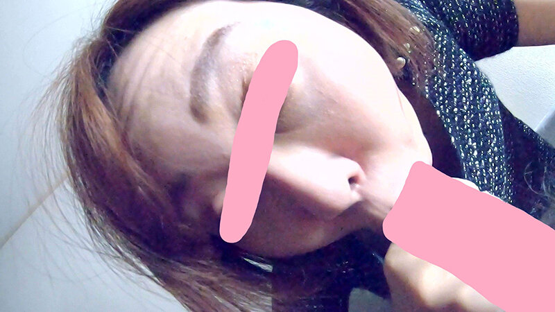 投稿10組リアル素人フェラチオ 画像8