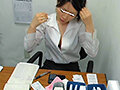巨乳・美乳厳選 働く女性の胸チラ妄想