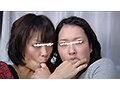 執拗なクンニと舌を使って愛を確かめ合う濃厚レズビアン サンプル画像8