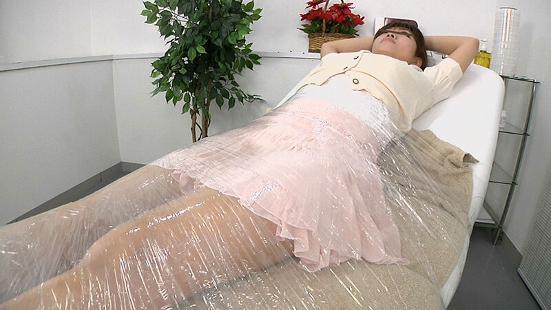 極上レズエステ 顔舐め唾液ローション付マッサージ 画像17