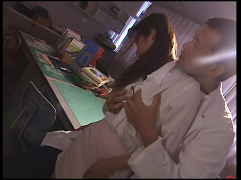 VO-207 第 1 部分 - 30 分钟