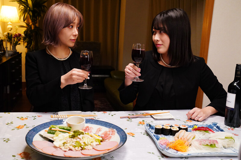 【FANZA限定!】因縁 淫らに繋がる義姉妹レズドラマ 有村のぞみ 春原未来 13枚目