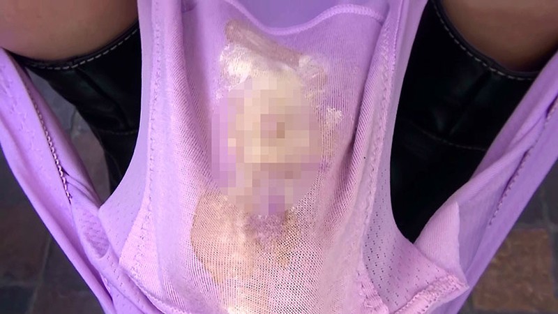 【アウトレット】素人娘のオマ○コに今まさに密着している絶賛使用中の汚パンティー 12人3時間42分スペシャル 画像14