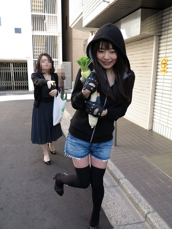 EKDV-319 Bagian 3 - 42 minit