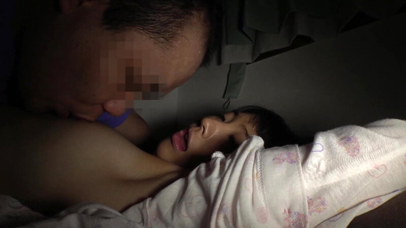 IBW厳選 日焼け跡が残る連れ子と性交4時間 画像1