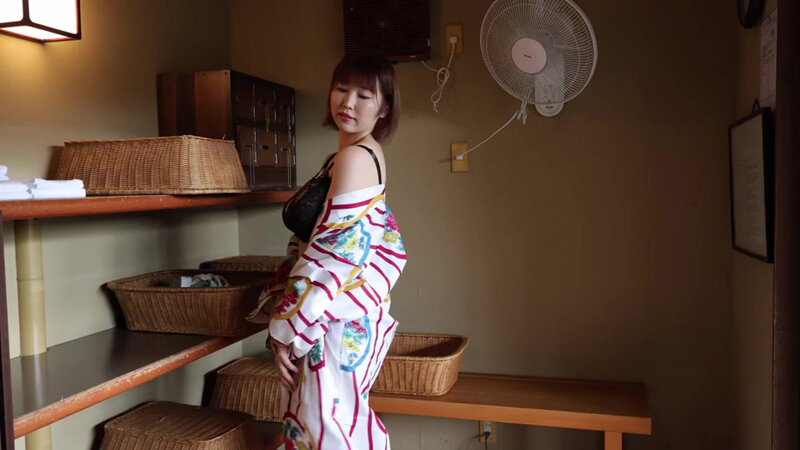 松本菜奈実 湯女美人 画像4