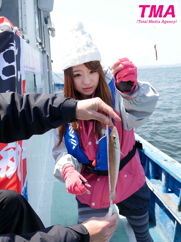 釣りバカおじさん日記 〜マドンナ初美沙希ちゃんとキス釣りチャレンジ！！〜