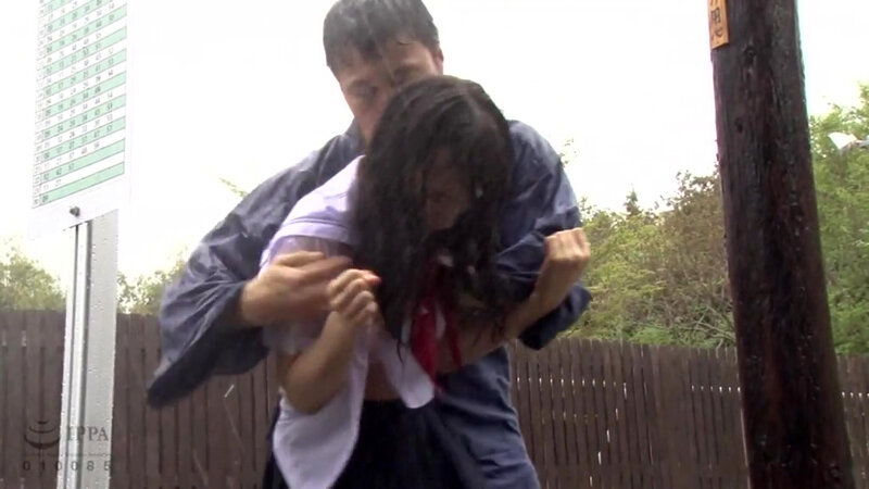 びしょ濡れ女●●生雨宿り4 麻衣 サンプル画像 4