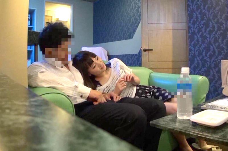 HEZ-105 第 1 部分 - 30 分钟