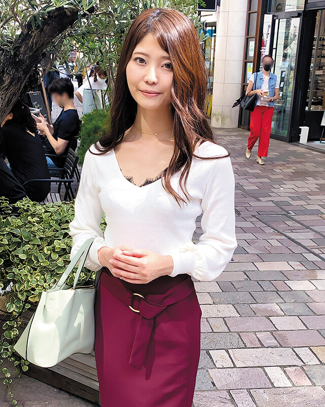 ファーストクラス 絶品人妻ナンパ 14 セレブ奥様に中出しSP! 画像11