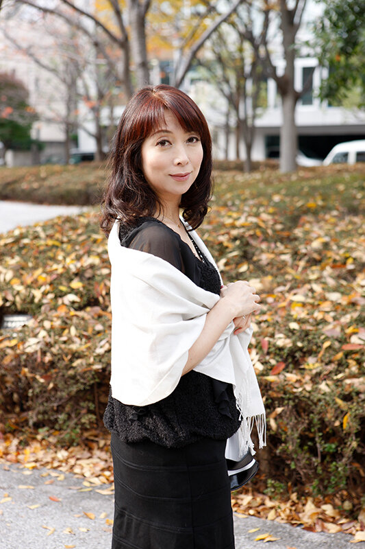 HEZ-758 第 1 部分 - 30 分钟