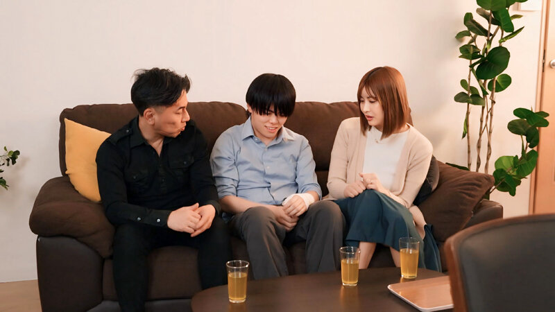 サンプル-ボクのチ●ポに満足していない妻を、デカチンの甥に●取ってもらった！ 超ビンカン嫁×巨根NTR 夏川あゆみ