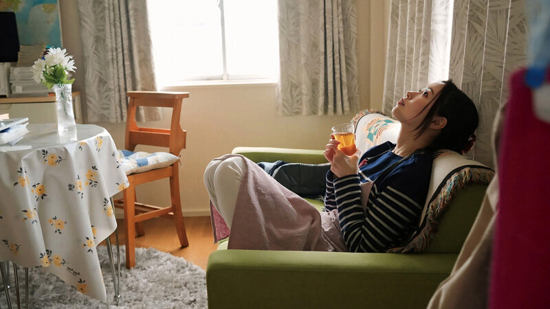アパートの鍵は開いてます 人妻管理人が夫...のサンプル画像 2