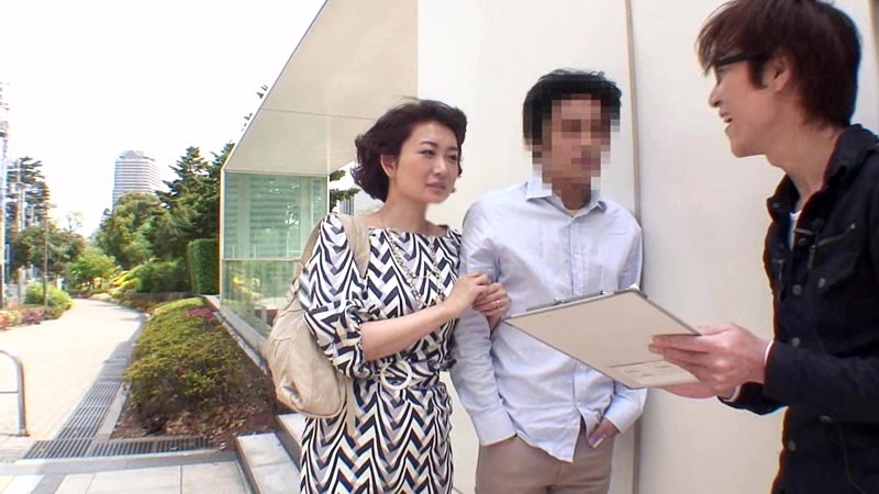 ROC-083 Bagian 1 - 30 minit