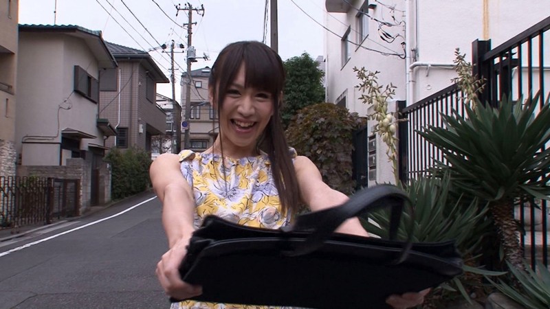 ボクの奥さんはフル勃起ニューハーフ 橘芹那 画像3